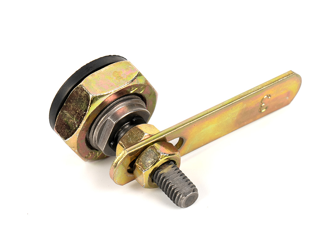 Gruppo serratura triangolare per porta da pavimento